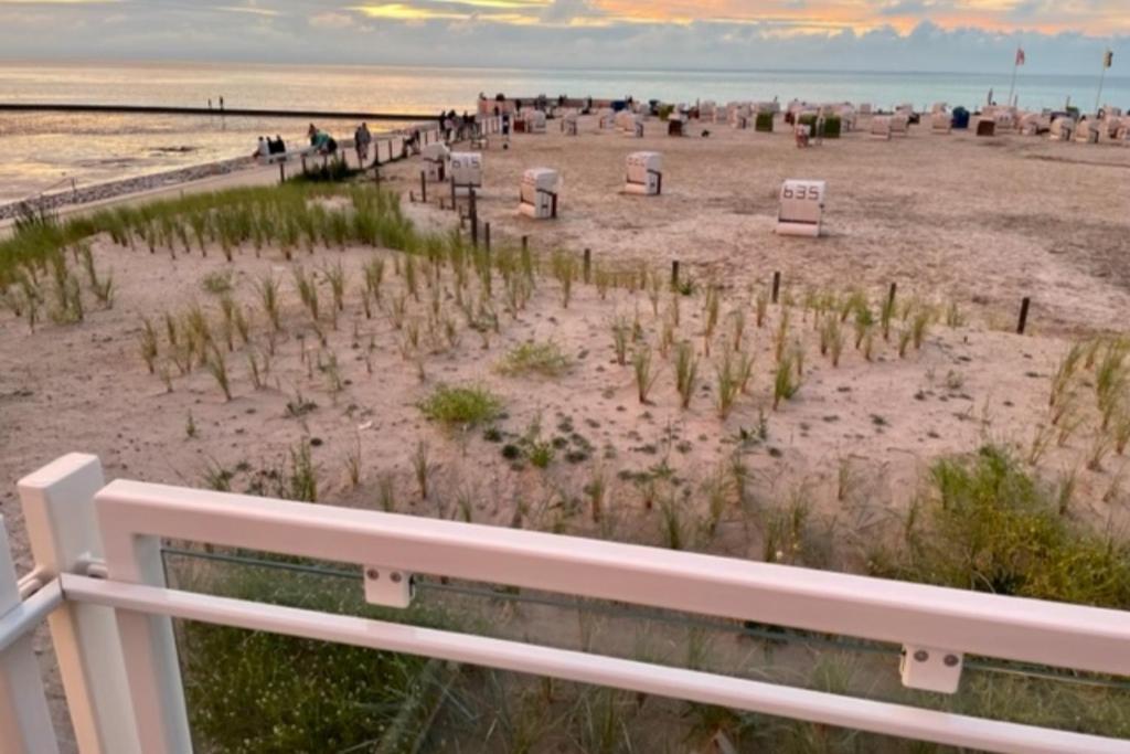 !!!Neu!!! Bungalow Juist In Norddeich 150 M Vom Strand Esterno foto